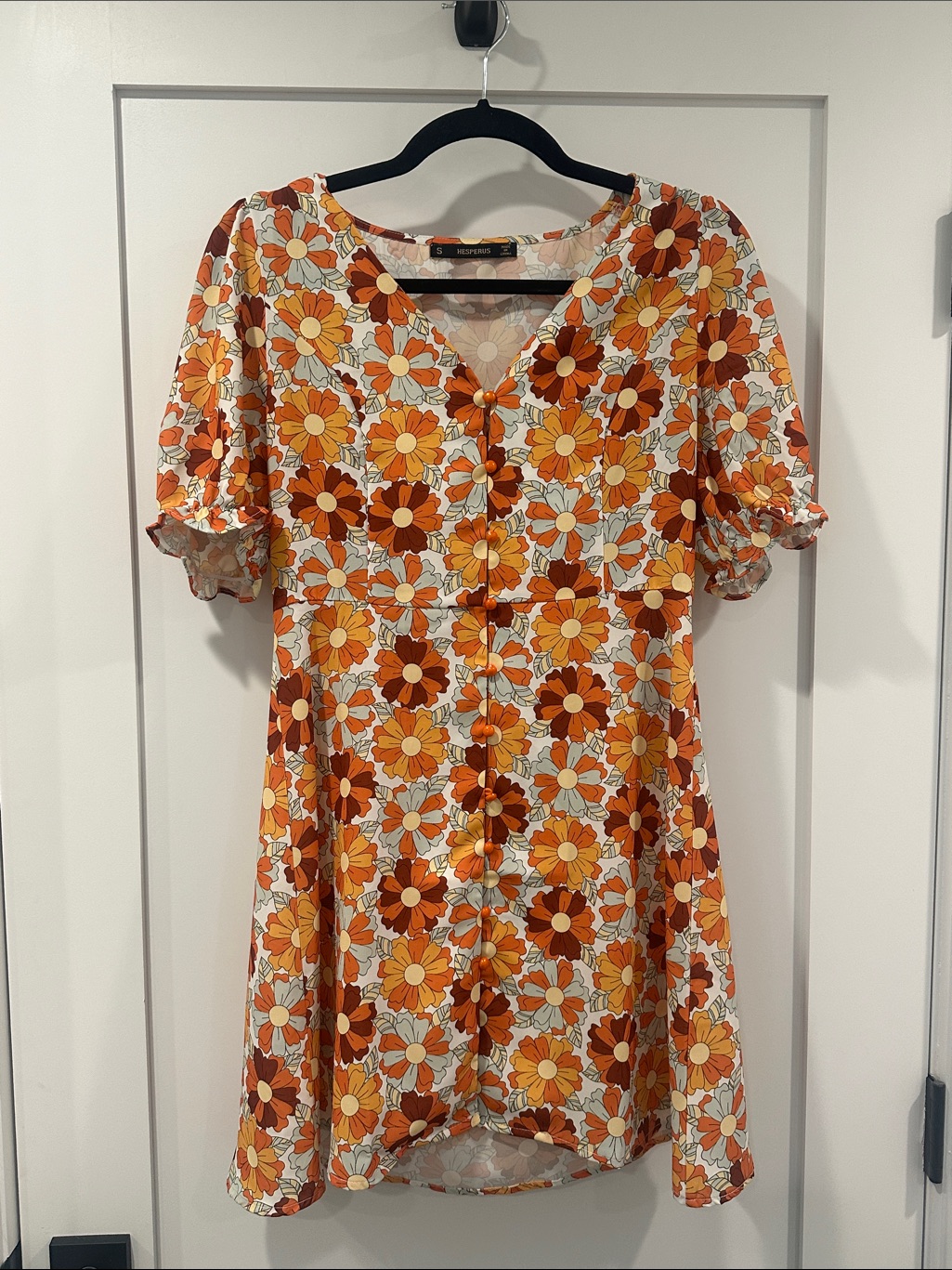 Hesperus Retro Floral Button-Front Dress In Orange & Cream Size Small